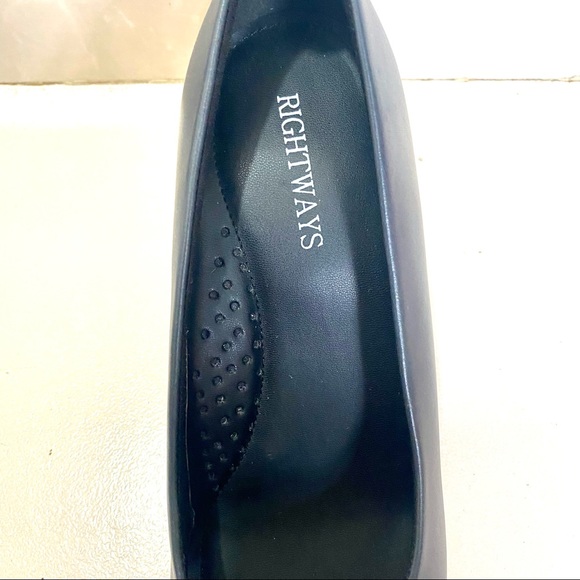 👠 Brand New Women Black Solid Cabin Crew Pumps/Block heels! Size: 38 - Picture 5 of 9